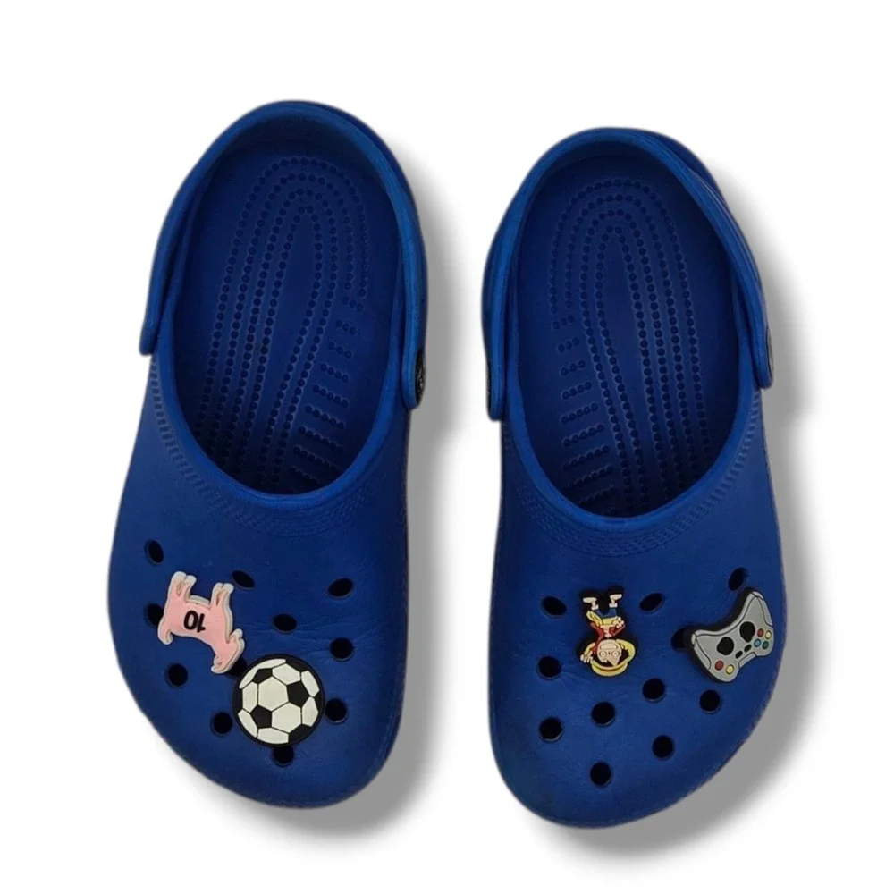Crocs‎ Classic Clog Charms Youth 1 Blue Slip On Charms